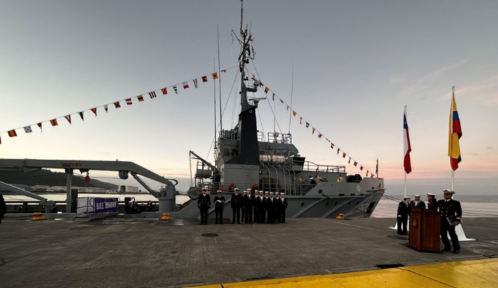 Finning trabaja en reparación y mantención de Buque de Armada ecuatoriana 
