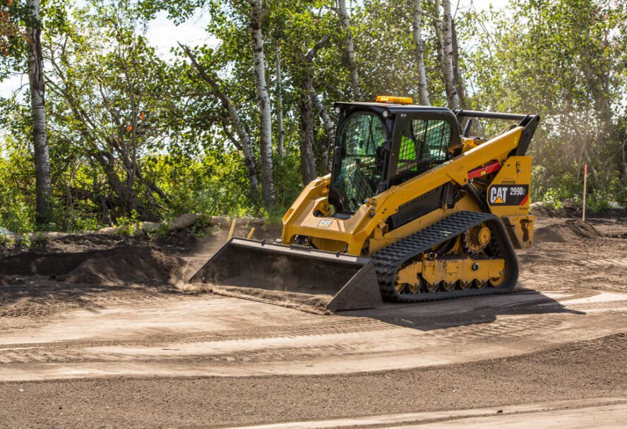Before You Buy New or Used Construction Equipment: 4 Things to Consider