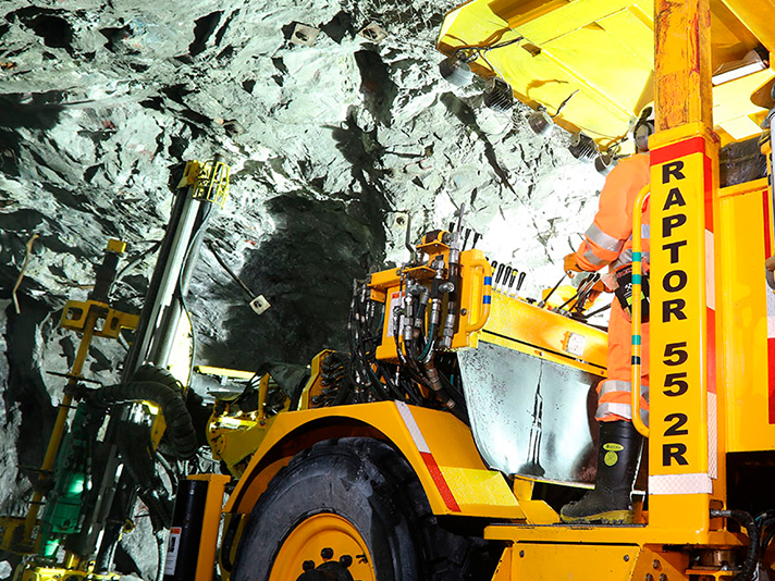 55 Raptor Raptor 55-2R | Finning Chile