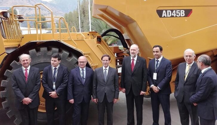 Junto al Ministro de Minería se inauguró el circuito  de Finning en Expomin 2018