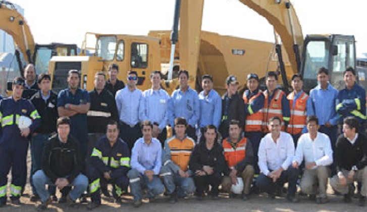 Caterpillar Certificó A 21 Técnicos De Construcción De Finning Sudamérica