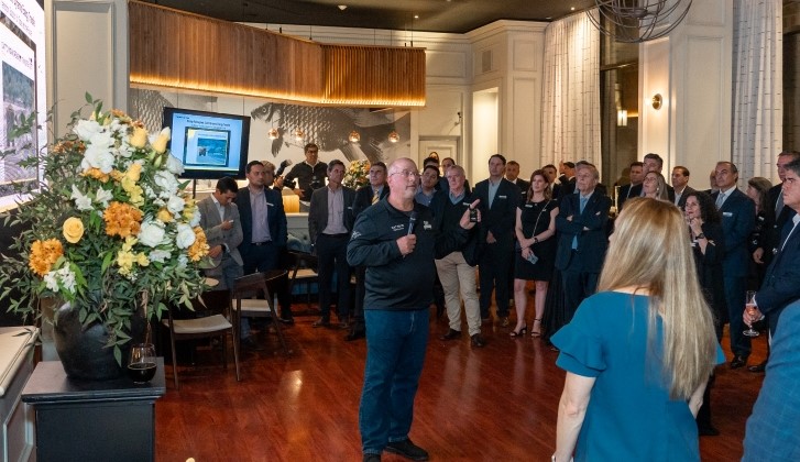 Clientes de Finning se reunen en evento exclusivo durante Electric Mine 2025