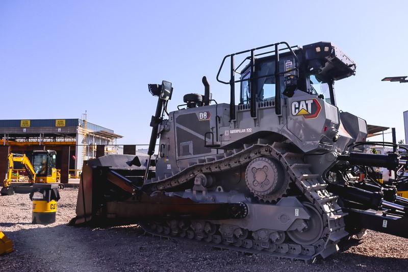 EMIN recibe el nuevo D8 Centennial de Finning