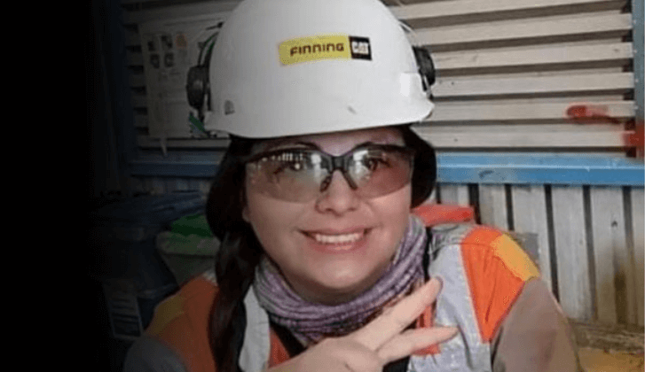 Alejandra Castillo: soldadora en contrato Ministro Hales